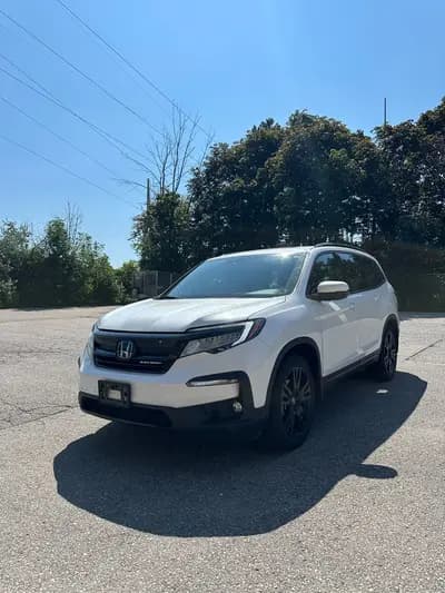 2022 Honda Pilot Black Edition in White