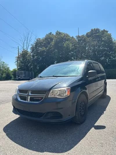 2015 Dodge Grand Caravan SXT in Black